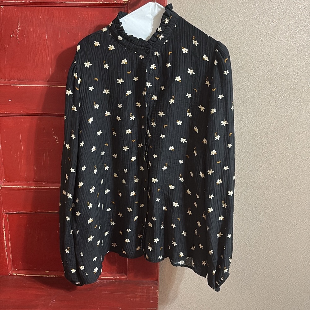 Elegant Black Floral Blouse